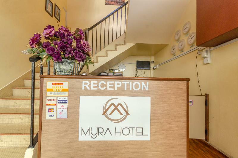 Oyo 703 Myra Hotel Mersing Esterno foto