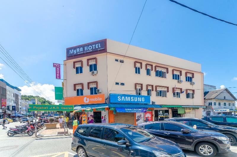 Oyo 703 Myra Hotel Mersing Esterno foto