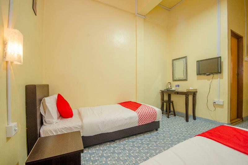 Oyo 703 Myra Hotel Mersing Esterno foto